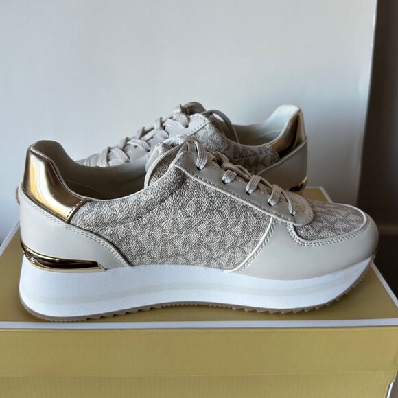 NIB MICHAEL KORS MK Logo Monique Trainer Platform Sneakers Size 7.5 - Picture 3 of 5